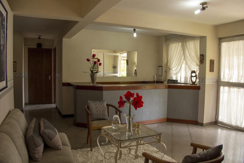 Residencial Vanessa Hotel Curitiba Exterior photo